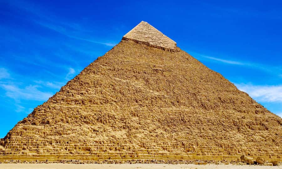 From Cairo or Giza: Giza Pyramids and Sphinx Private Tour - The three pyramids: Khufu, Khafre, and Menkaure