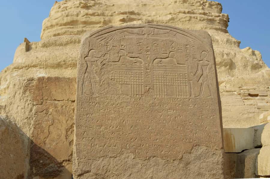 From Cairo or Giza: Giza Pyramids and Sphinx Private Tour - Why Khafre’s Pyramid is the main extra