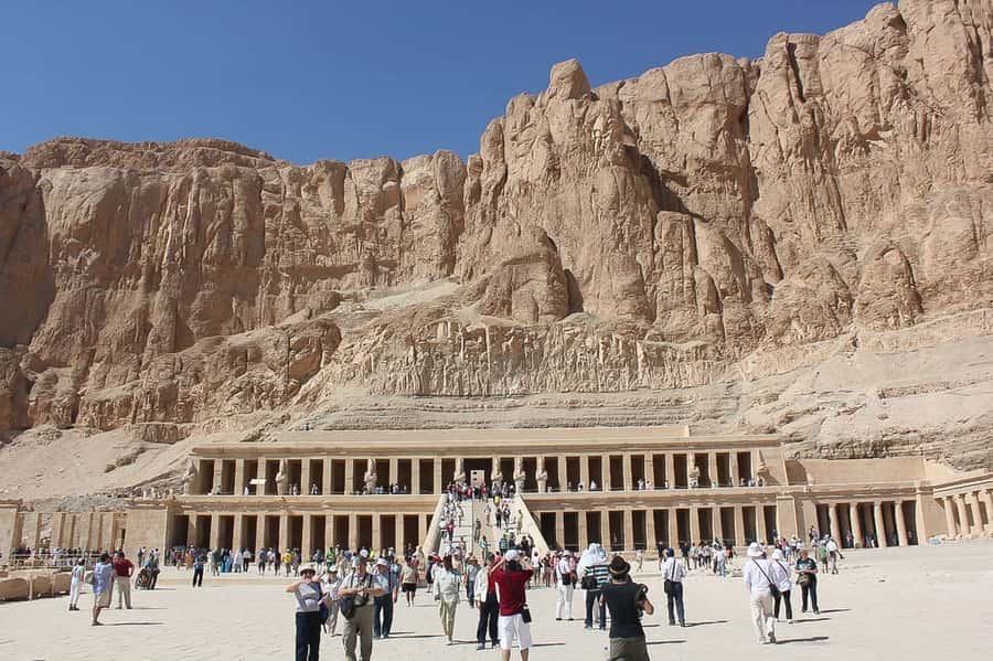 From Cairo: Private All-Inclusive Tour of Luxor by Plane - Karnak Temple and its giant columns
