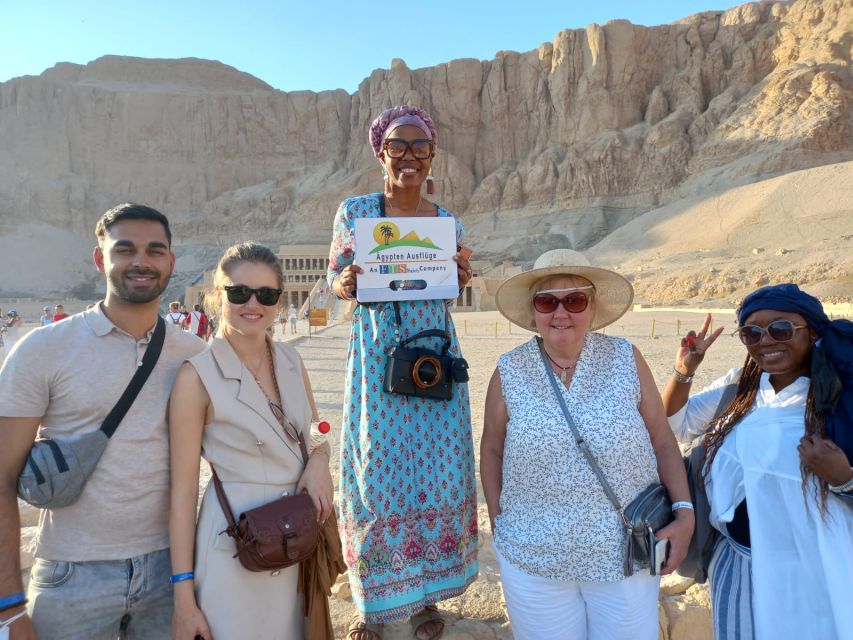 From Cairo: Small-Group Day Trip to Luxor by Plane - The Colossi of Memnon: a quick but worthwhile stop