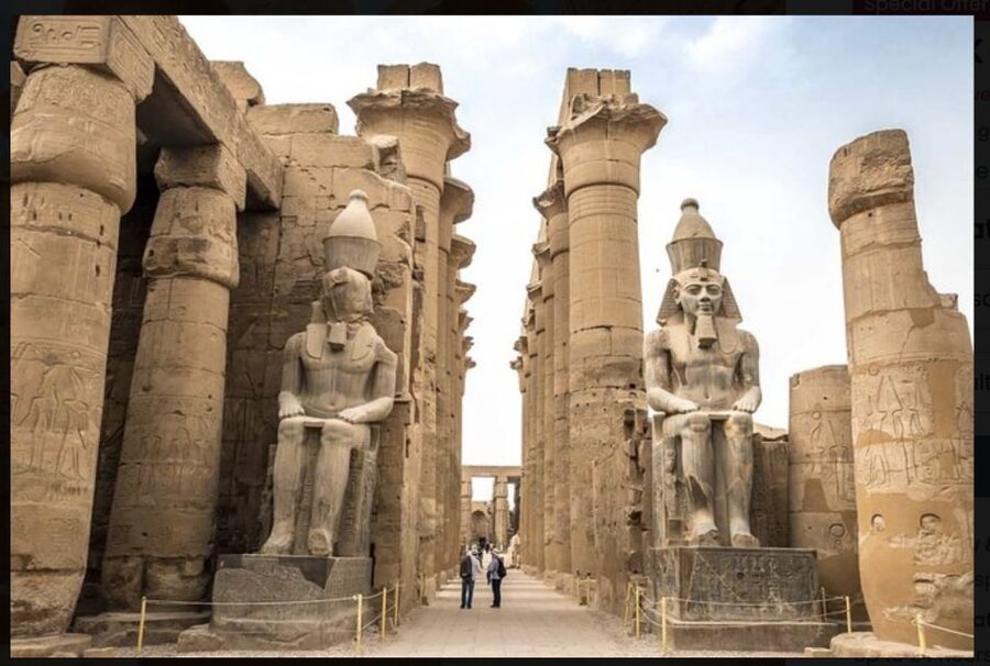 From Hurghada: Luxor Private Guided Day Tour with Lunch - Lunch with Egyptian food