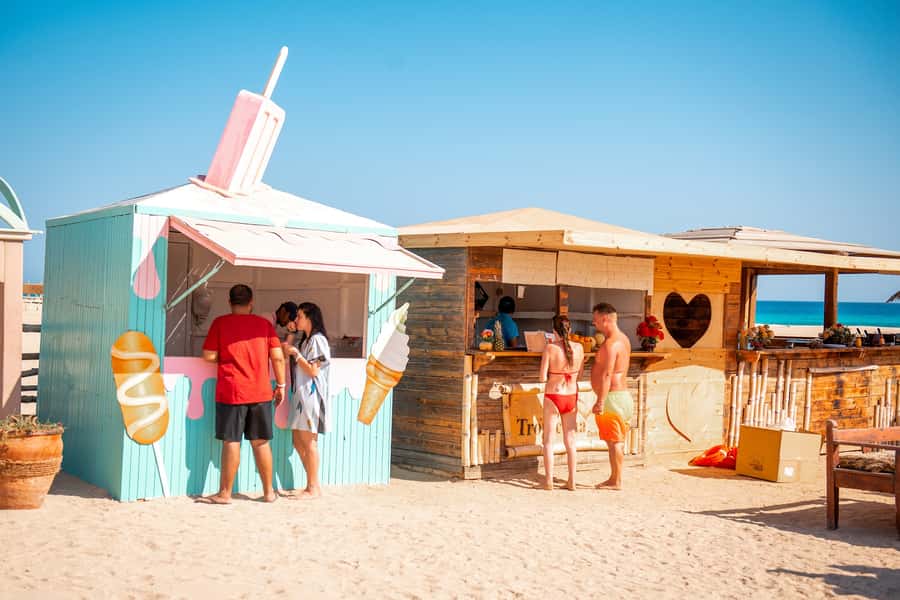 From Hurghada: Paradise Island Snorkeling Cruise with Lunch - Time on Paradise Beach