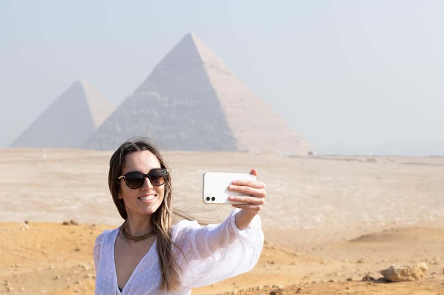 From Hurghada: Pyramids and Egyptian Museum Tour & Boat Ride - The early pickup from Hurghada
