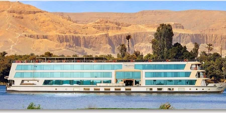 From Luxor: 3-Day Nile Cruise to Aswan with Balloon Ride - Valley of the Kings: tombs beneath the dry hills