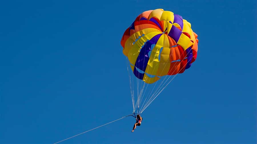 From Sharm El-Sheikh: Sharm El-Maya Parasailing Adventure - Keeping the pickup smooth