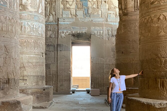 Full Day Private Luxor East & West Bank Tour With Egyptian Lunch - Karnak Temple: two hours among monumental columns