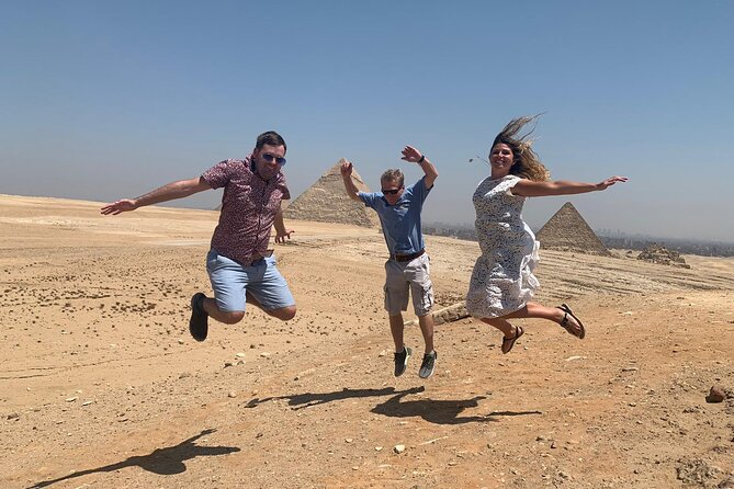 Full-Day Tour Giza Pyramid Egyptian Museum Khan El Khalili - Khan el-Khalili for an hour and a half
