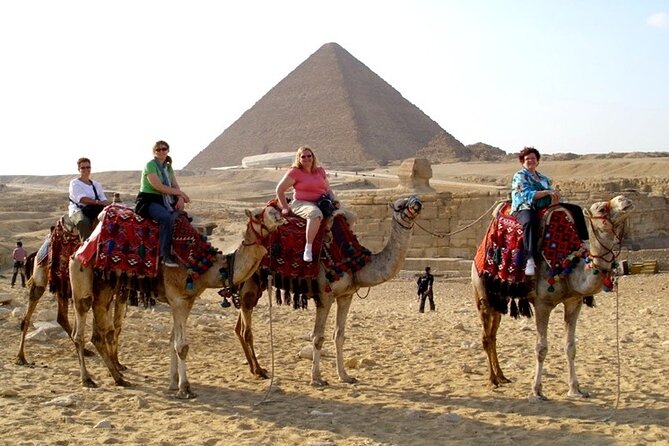 Full day tour Giza Pyramids Sphinx &Lunch and Shopping tour - The panorama stop and pyramid photographs