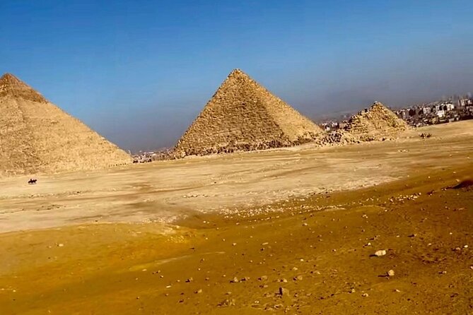 Full Day Tour to Explore Giza pyramids , Sakkara , Sphinx and Memphis - Four thousand years of Egyptian history in one day