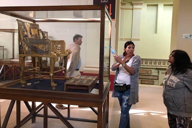 Full - Day Tour to Giza Pyramids , Cairo Museum & Bazaar Includes Lunch - Starting With the Egyptian Museum at Tahrir Square