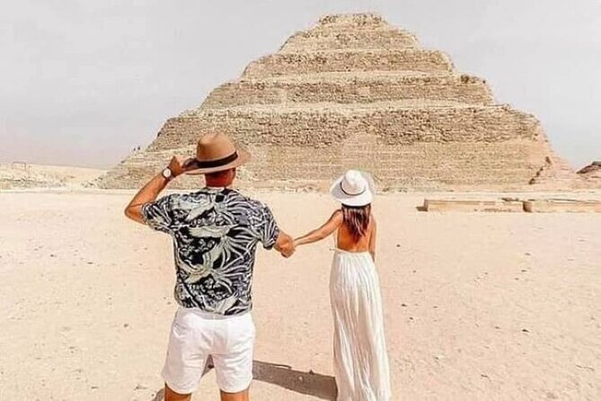 Full-Day Tour to Giza Pyramids, memphis and Sakkara Step Pyramid - Giza Pyramids: the grand opening