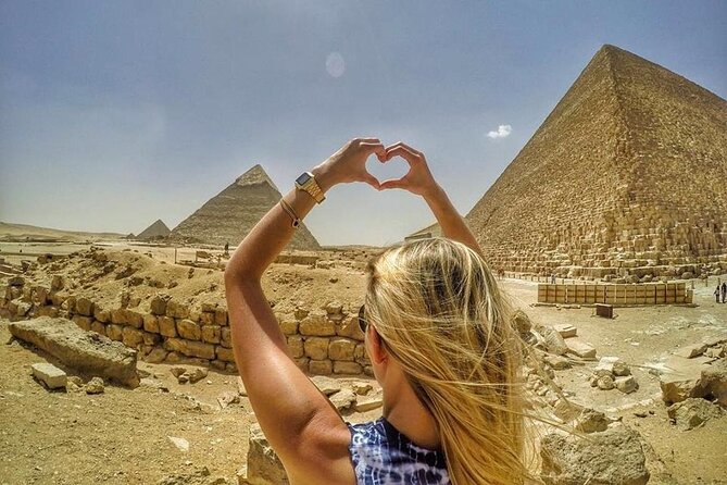 Full day tour to Giza Pyramids Memphis City And Sakkara Pyramid - Three ancient sites, one manageable Cairo day