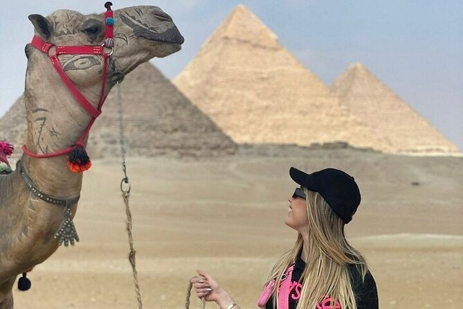 Full-Day Tour to Giza Pyramids Saqqara Memphis Sphinx Private - Menkaure’s Smaller but Important Pyramid