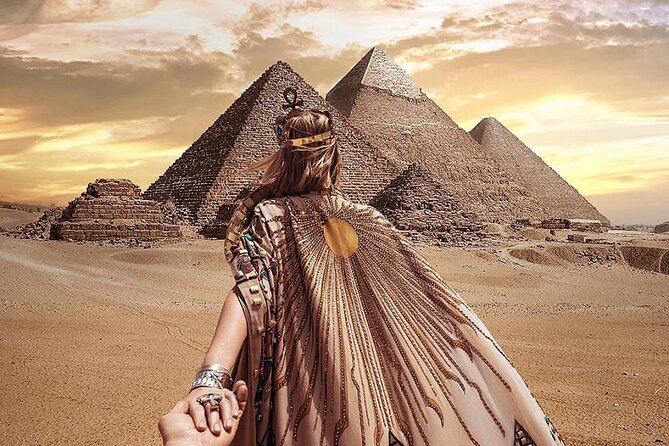 Full day Tour to Giza Pyramids, Sphinx and Saqqara - The guide can make or break the day