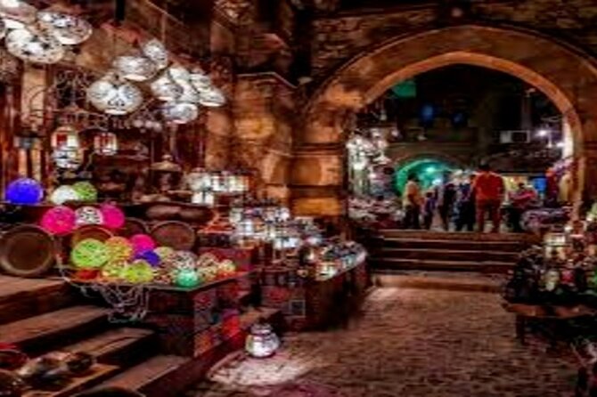 Full Day Tour to Giza Pyramids, Sphinx, Egyptian Museum, Khan el-Khalili Bazaar - Who should book this Cairo tour?