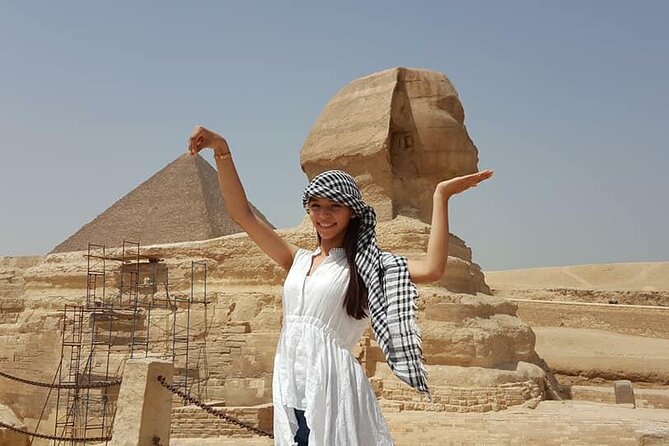Full Day Tour Visit Pyramids, Sphinix, Saqqara and Dahsour - The Sphinx and Valley Temple