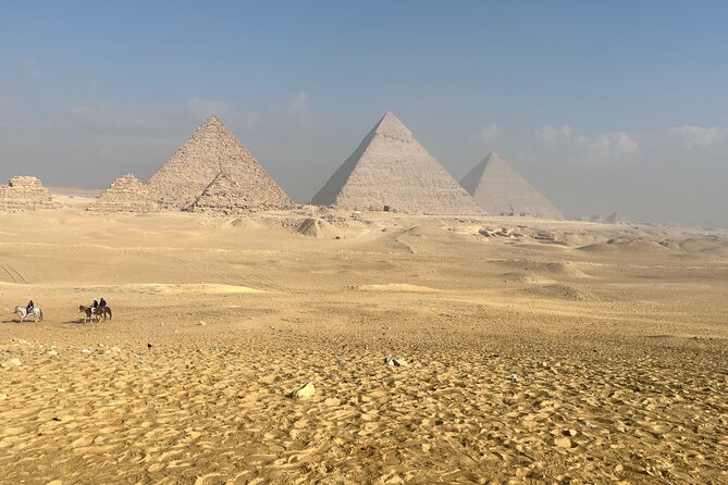 Giza Epic Adventure: Pyramids, Sphinx & Khafre’s Valley Temple - Hotel pickup removes much of Cairo’s friction