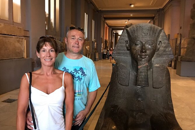 Giza Great Pyramids & National Museum of Egypt Full Day Trip - Three hours among the Pyramids of Giza