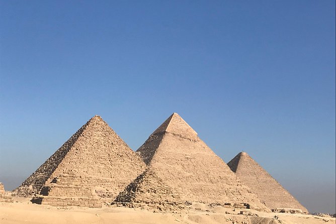 Giza pyramids and Saqqara step pyramid - Saqqara’s Step Pyramid of Djoser
