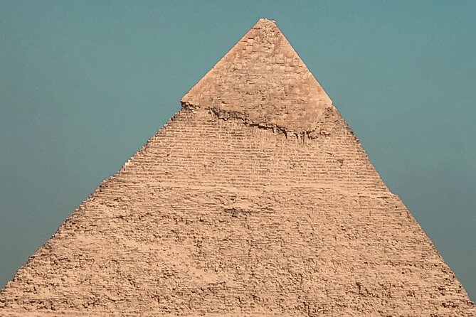 Giza pyramids and sphinx - Farouk’s guiding style and the value of a private tour