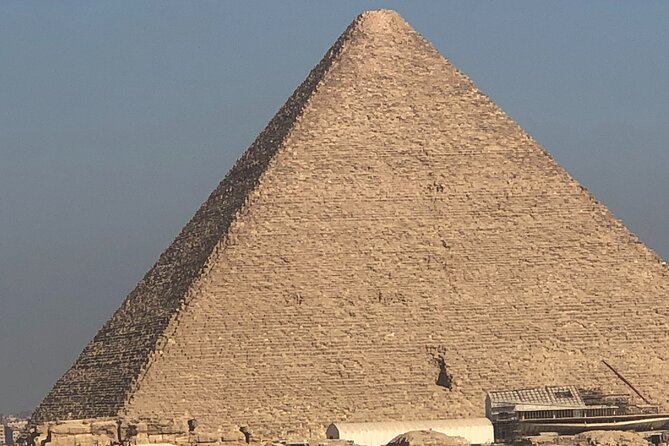 Giza pyramids and sphinx - Who will get the most from this Giza tour