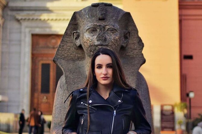 Giza Pyramids, Egyptian Museum, And Old Cairo Tour - Lunch before the museum