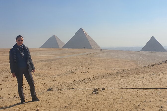 Giza pyramids,Egyptian Museum, Khan El khalili Bazar and Moez Street - What the $60 price really covers