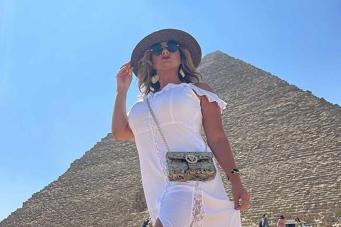 Giza pyramids: Half Day Tour To Giza Pyramids - What kind of guide should you expect?