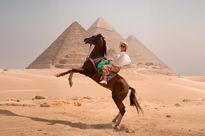 Giza Pyramids Photoshoot with Jumping Horse, Camel and Sphinx - What this Giza photoshoot is really designed to do