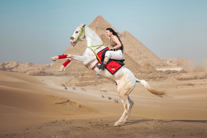 Giza Pyramids Photoshoot with Jumping Horse, Camel and Sphinx - The guide matters as much as the camera