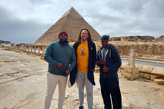 Giza Pyramids, Sphinx & inside the Great Pyramid of Khufu - The three pyramids of the Giza plateau