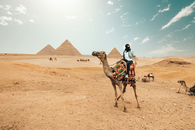 Giza Pyramids , Sphinx ,Saqqara and Memphis Private Tour - Guides, drivers, and the private experience