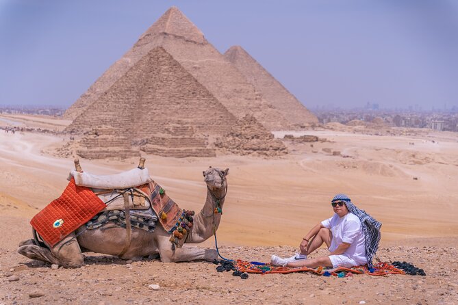 Giza pyramids with professional photography - The Sphinx and Valley Temple Add Variety