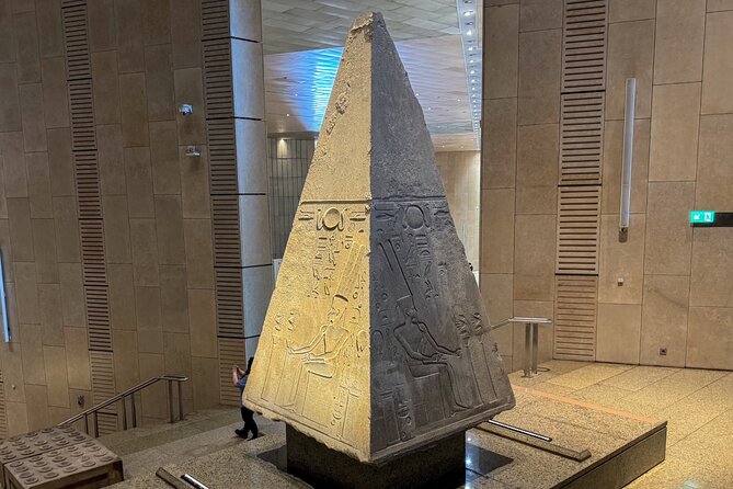 Grand Egyptian Museum and Pyramids of Giza Private Tour - The Sphinx and Valley Temple