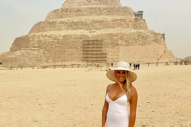 Great Giza Pyramids, Sphinx , saqqara step Pyramid , Memphis city - Saqqara shows how the pyramid form changed