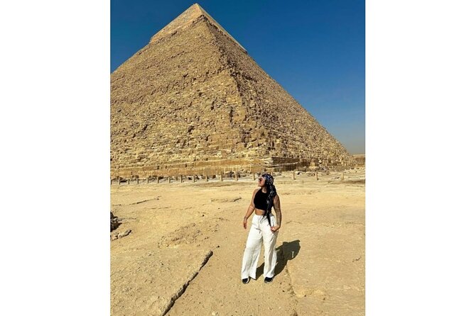 Guided Tour to Giza Pyramids & Sphinx and Grand Egyptian Museum - The panoramic viewpoint and the Sphinx