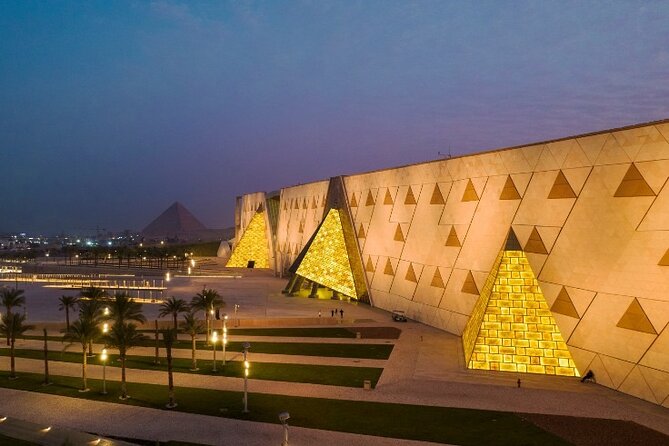 Guided tour to the Grand Egyptian Museum Giza Pyramids with Lunch - Choosing an early start or later schedule