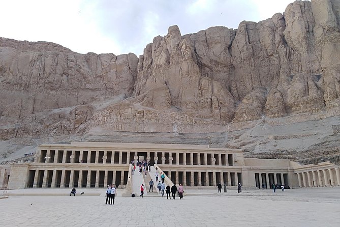 Guided Trip To the West Bank In Luxor - Transport, timing, and the value of four hours