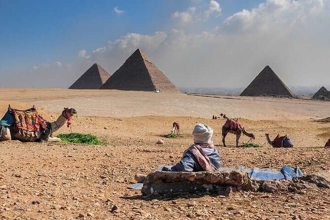 Half day at the pyramids and the Sphinx - Hotel pickup and a genuinely private setup