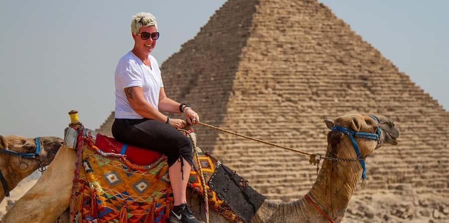 Half-Day Cairo Sightseeing Tour to Pyramids of Giza & Sphinx - What the guide adds to the visit