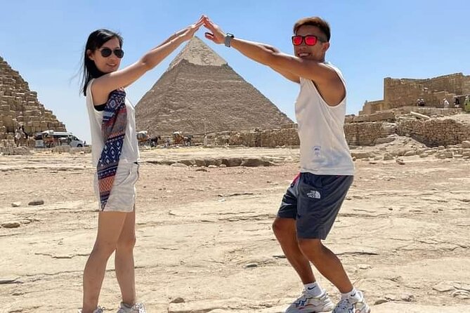 Half day Giza pyramids and Sphinx tour with an Egyptologist - Khufu, the Great Pyramid, and the first big impression