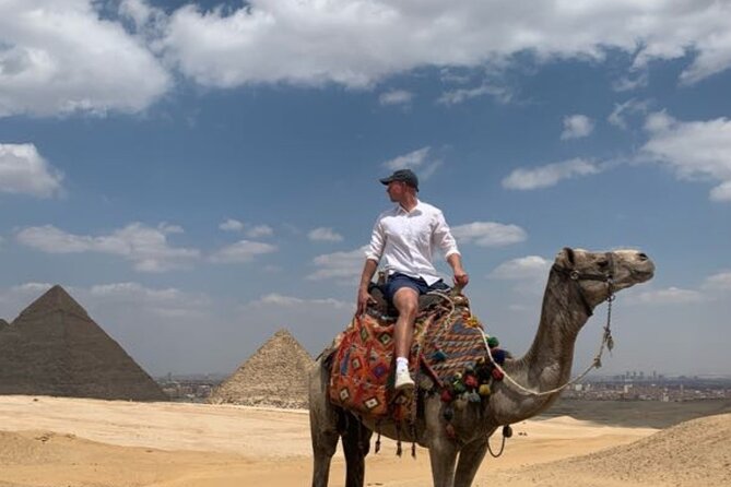 Half Day private guided tour Giza Pyramids,Sphinx,lunch,camel rid - The pyramids of Khufu, Khafre, and Menkaure