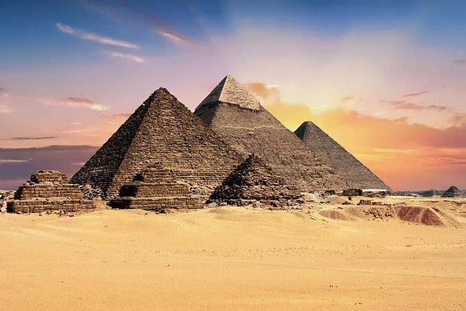 Half-Day Private tour to Pyramids of Giza and Sphinx - Optional camel rides and papyrus stops