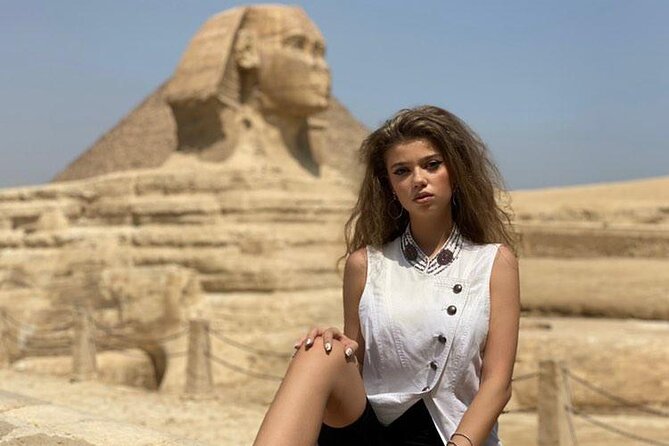 Half Day Tour to Giza pyramids, sphinx Lunch and camel ridding - Entering one pyramid, with an extra ticket
