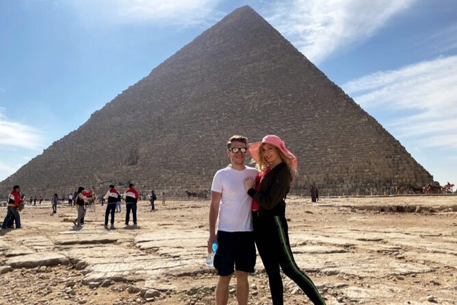 Half Day Tour to Giza pyramids, sphinx Lunch and camel ridding - The Sphinx and the classic Giza view