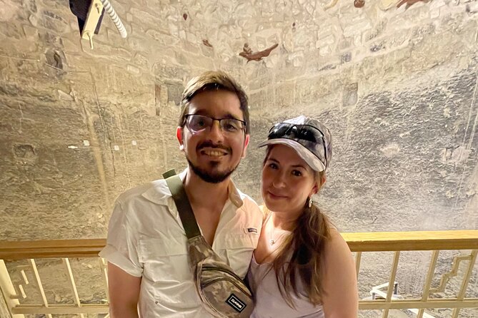 Half Day tour to pyramids of Giza and Sphinx - Nadia and the Guide-Led Pace