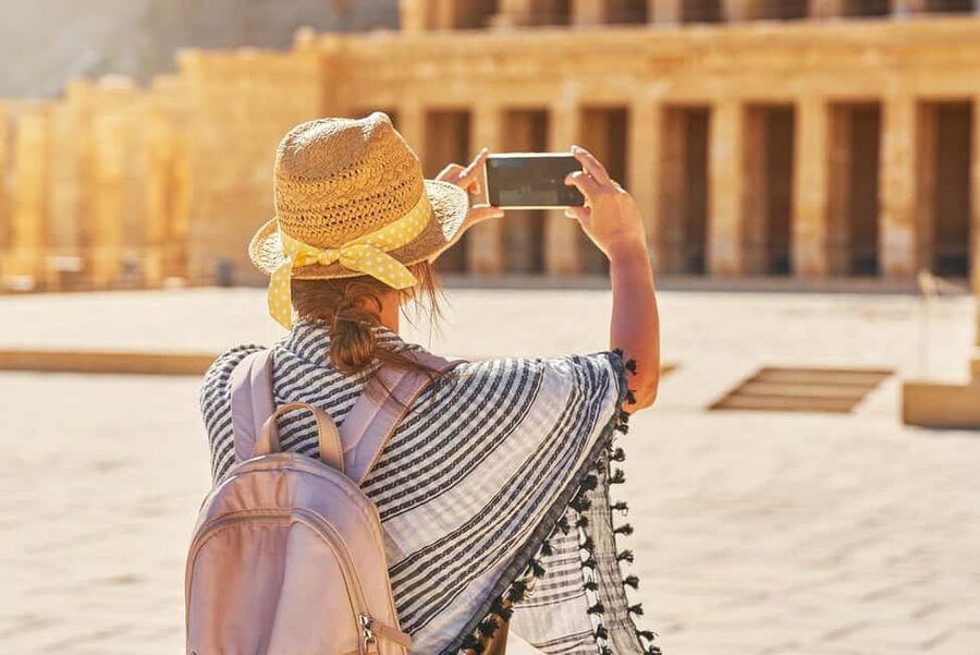 Hurghada: 2-Day Luxor Tour with Hotel, Balloon, & Nile Boat - Why two days makes Luxor easier