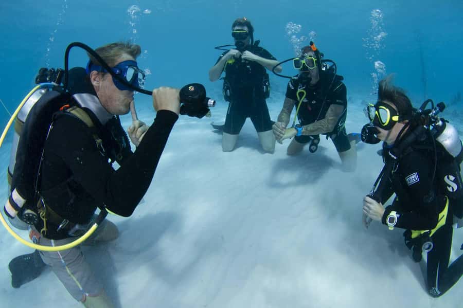 Hurghada: 3-Day PADI Open Water Diving Course - What is included, and what still costs extra