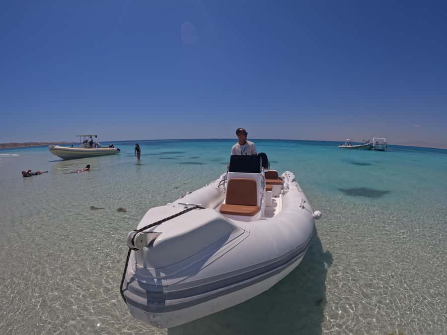 Hurghada: 4 Island Hopping Tour Dolphin, Snorkeling & Lunch - Magawish Island and lunch afloat
