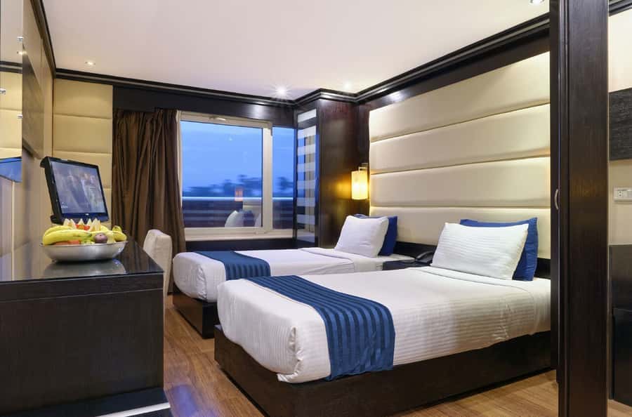 Hurghada: 5 Days Nile Cruise with Guided Tours & Abu Simbel - Day 5: Philae Island and the Aswan High Dam